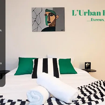 Urban - Colorful Design - Center Apartment *