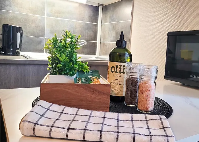 Urban - Colorful Design - Center Apartment Évreux